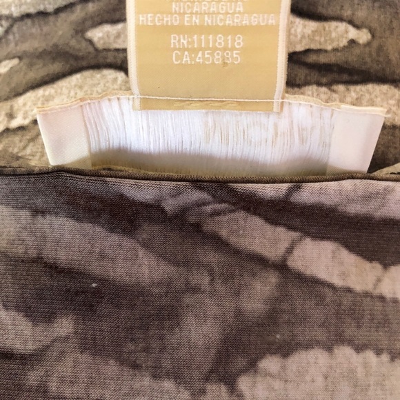 Michael Kors women’s casual shirt - Picture 4 of 7